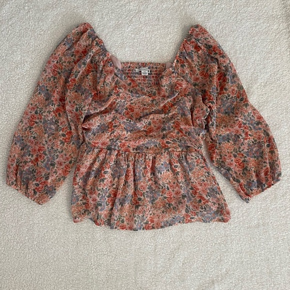 American Eagle Outfitters Tops - American Eagle Floral Blouse